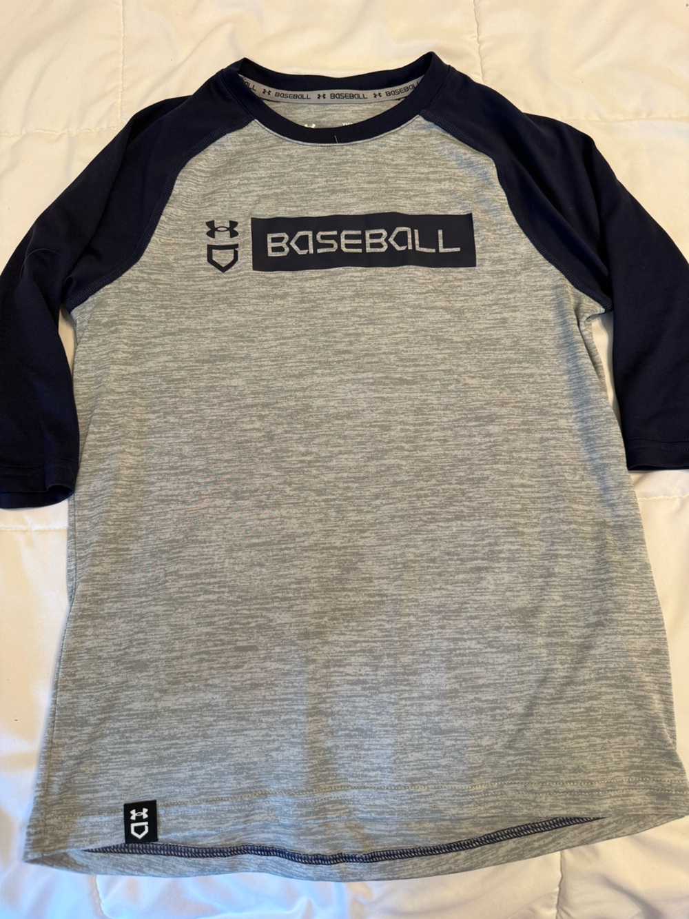 Under Armour Heather Gray & Navy Baseball Raglan Tee